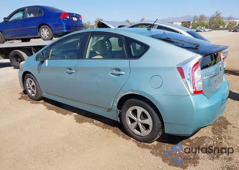 2013 Toyota Prius Two z USA, uszkodzony, nr VIN JTDKN3DUXD1618600